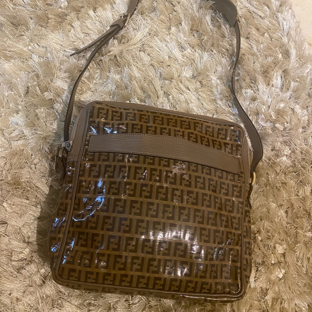 FENDI 
Vintage Zucca Messenger Bag
